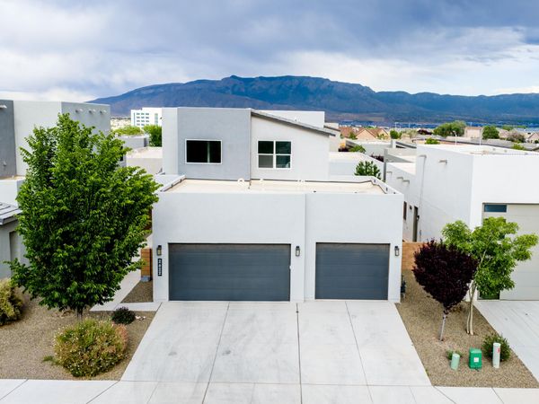 2422 Lynn Road SE, Rio Rancho, NM 87124