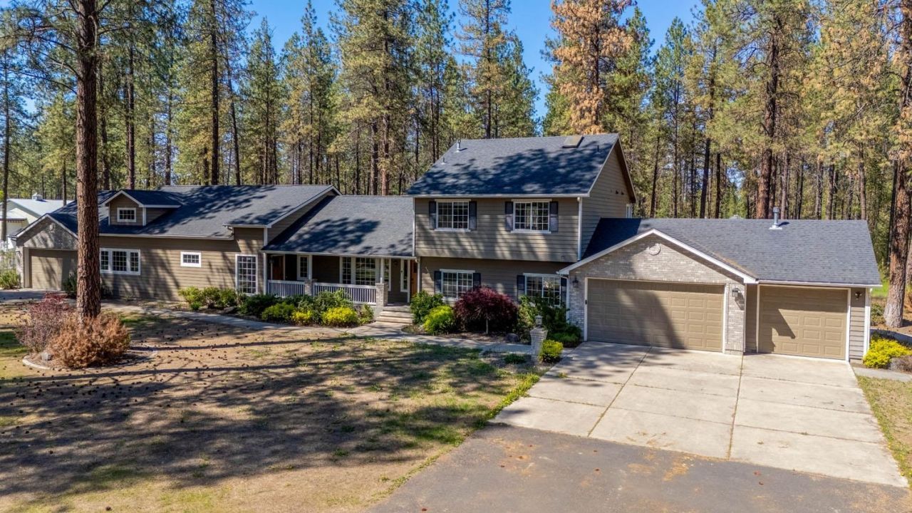4911 E Greenbluff Rd, Colbert, WA 99005 Main Photo