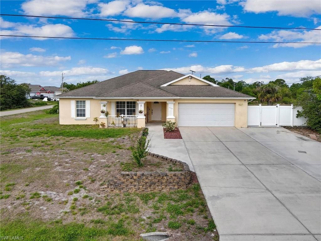 314 Rand Ave, Lehigh Acres, FL 33974 Photo