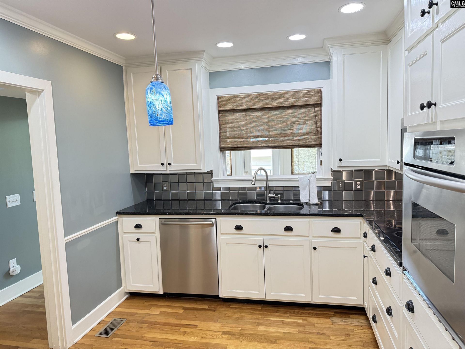 1917 Mchardy Street Photo 12