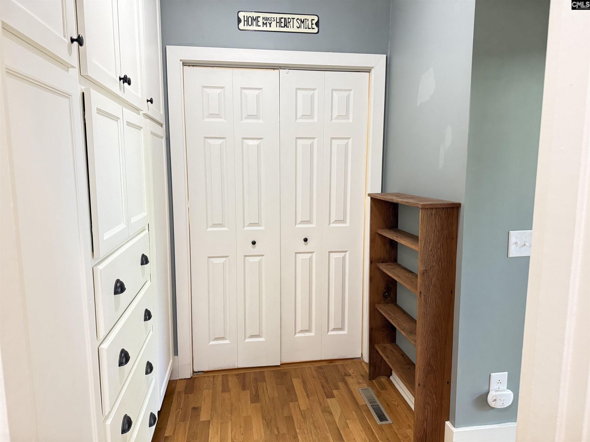 1917 Mchardy Street Photo 14