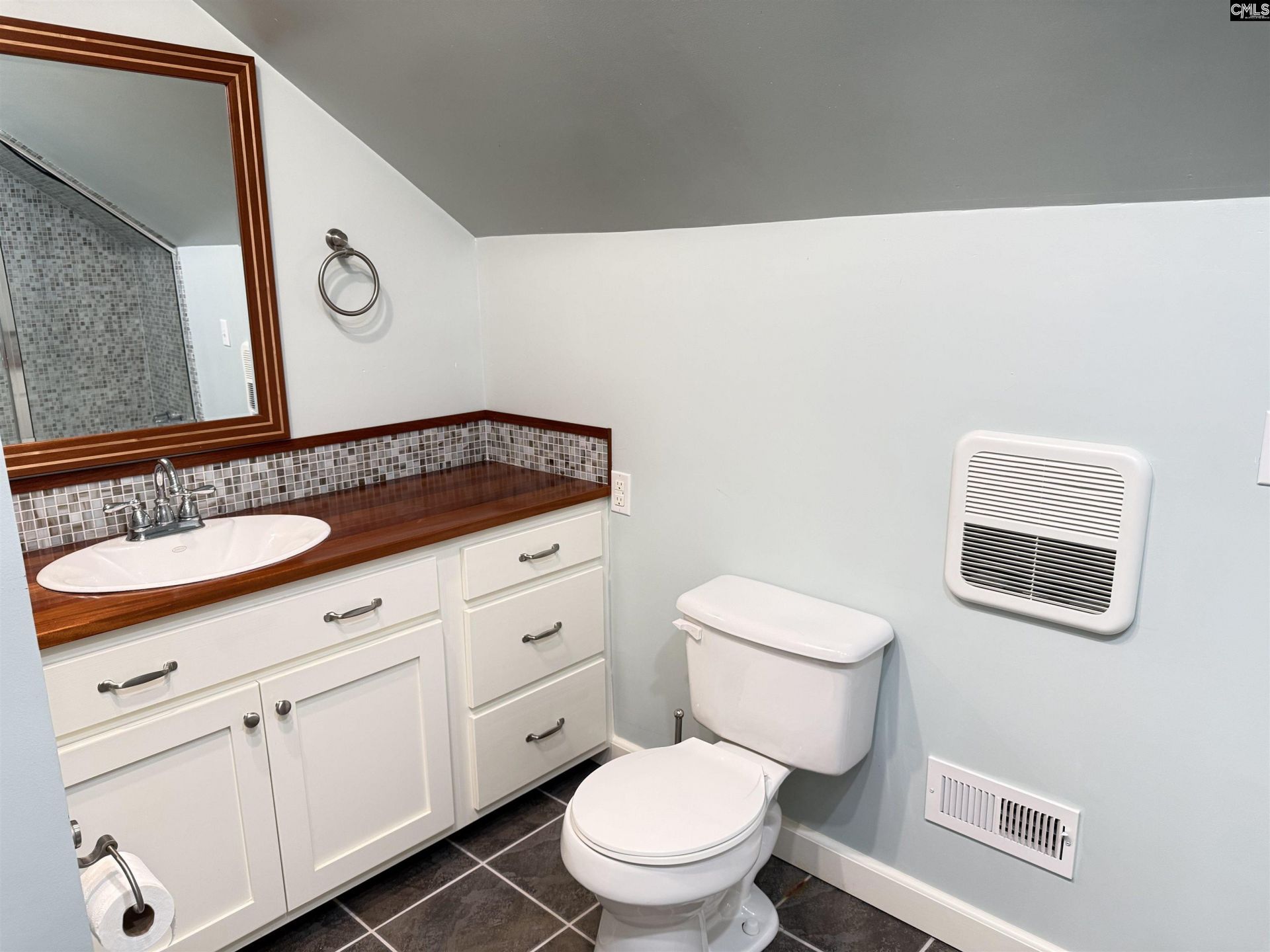 1917 Mchardy Street Photo 19