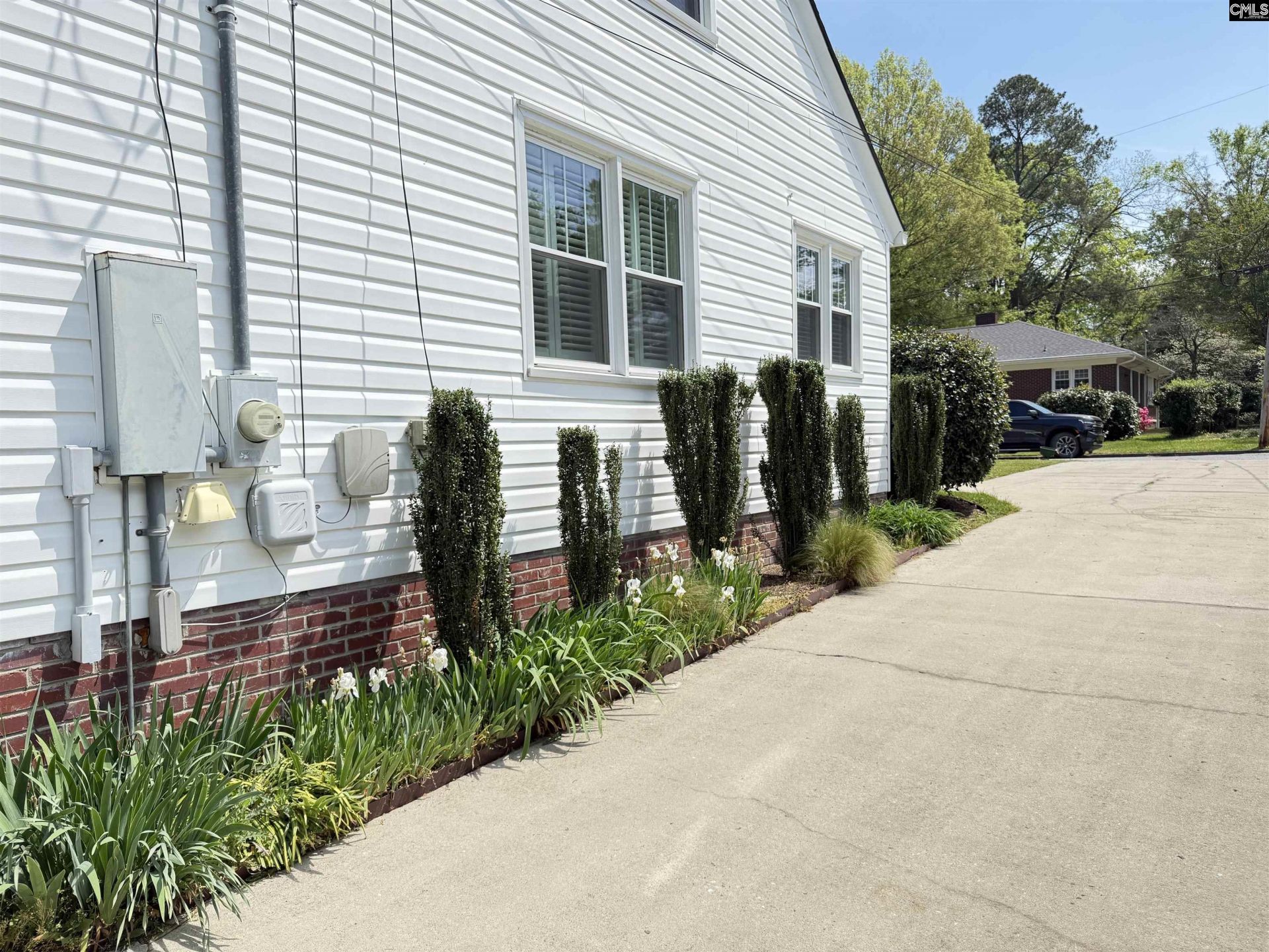 1917 Mchardy Street Photo 32