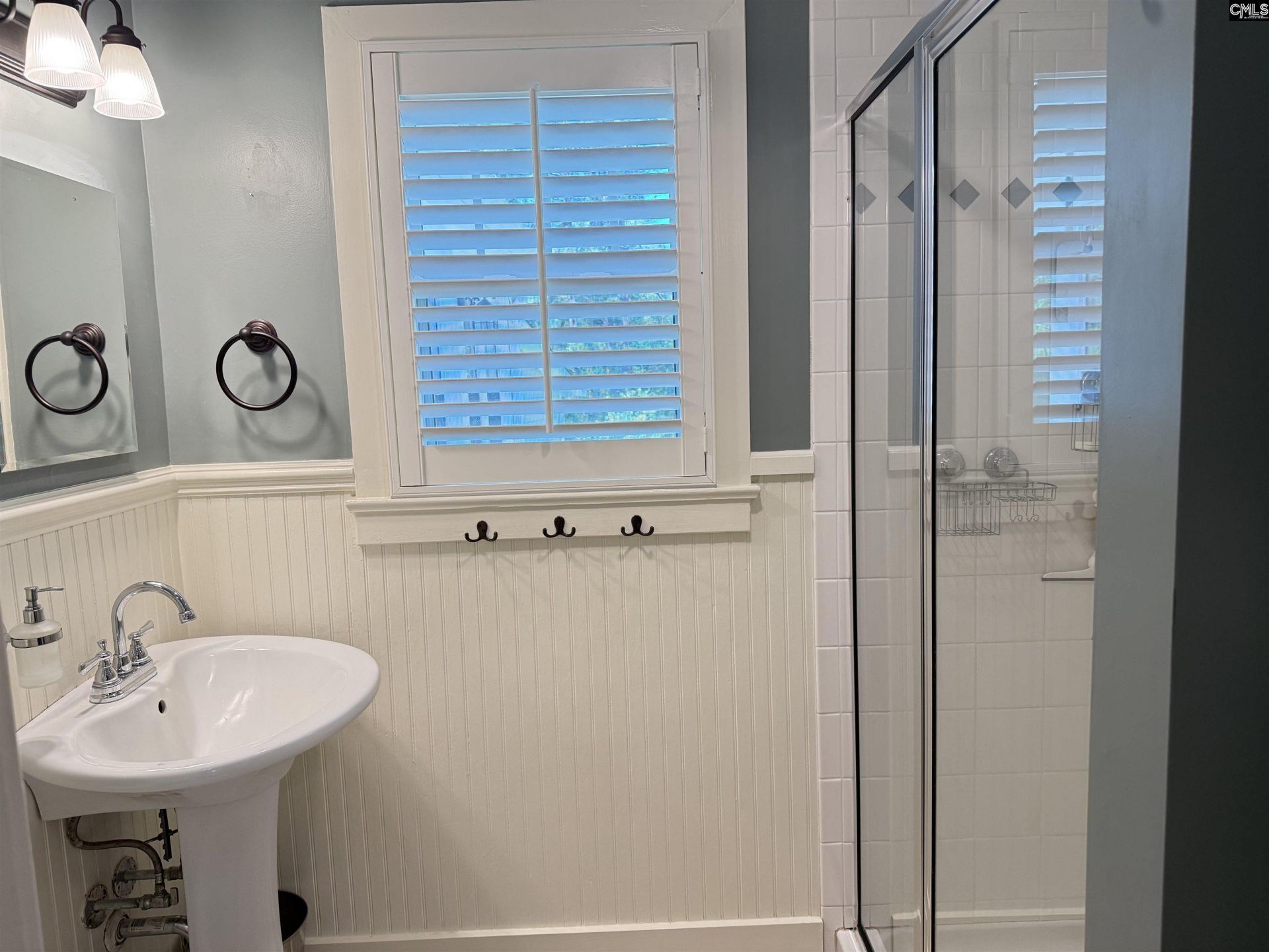 1917 Mchardy Street Photo 7