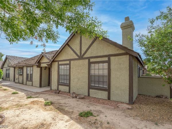 3905 Landsdown Place , Las Vegas, NV 89121