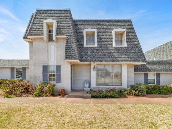 11329 N May Avenue, Oklahoma City, OK 73120