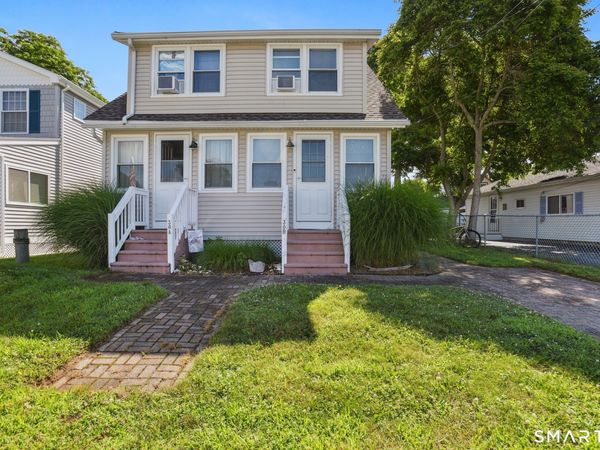 30 Hartford, Unit B, Old Lyme, CT 06371