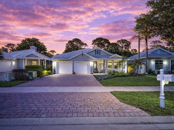 580 NE Canoe Park Circle, Port St. Lucie, FL 34983