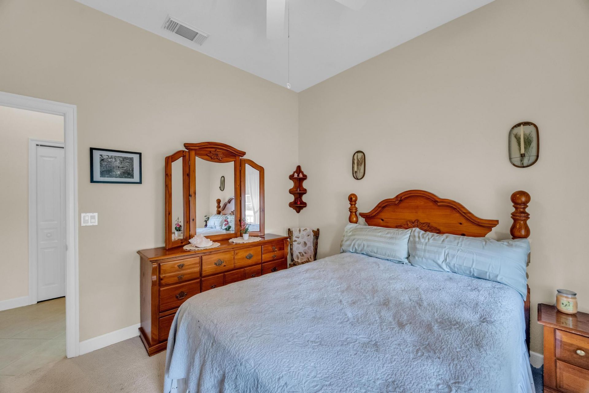 580 NE Canoe Park Circle, Port Saint Lucie, FL 34983 Photo