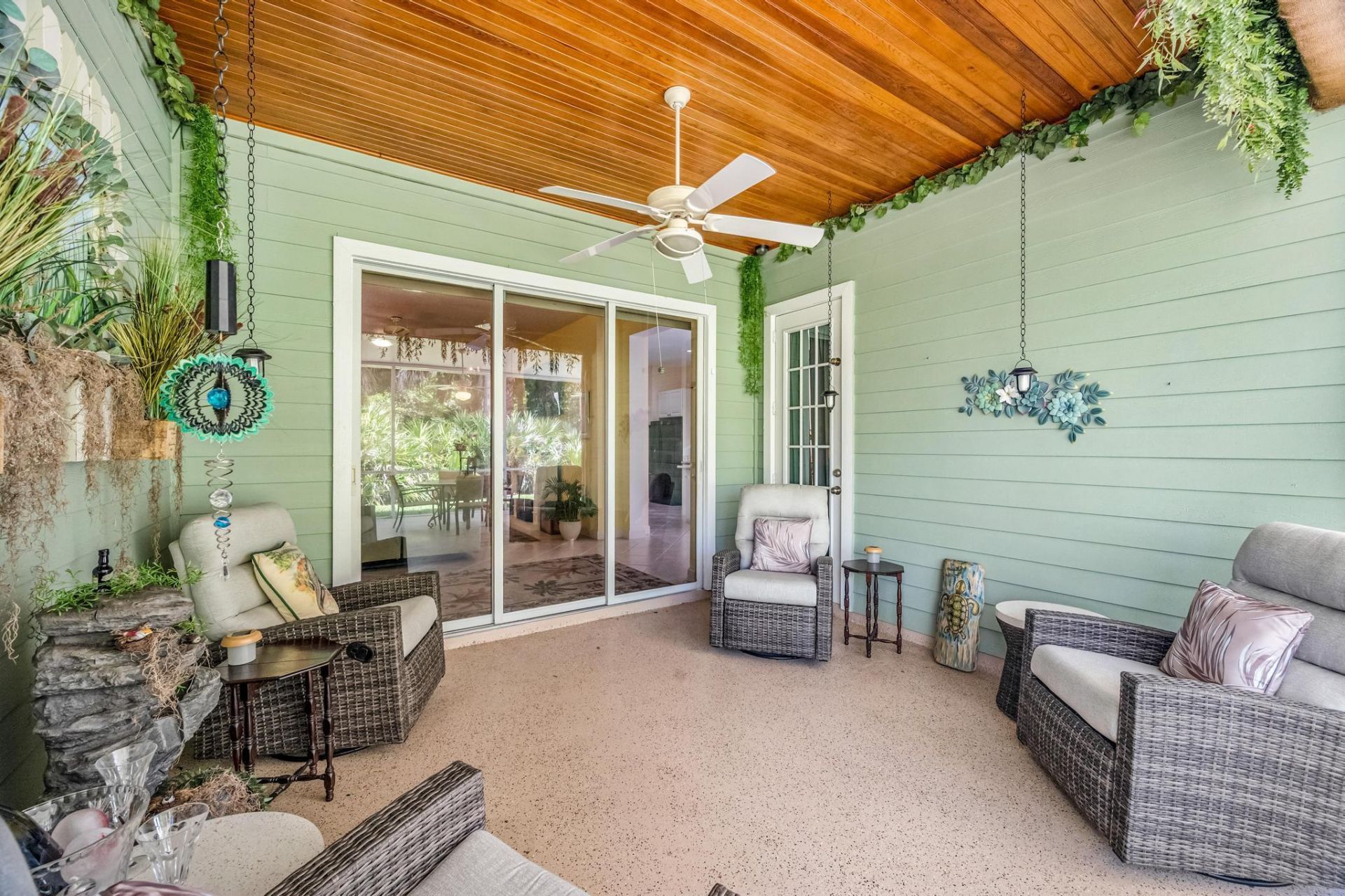 580 NE Canoe Park Circle, Port Saint Lucie, FL 34983 Photo