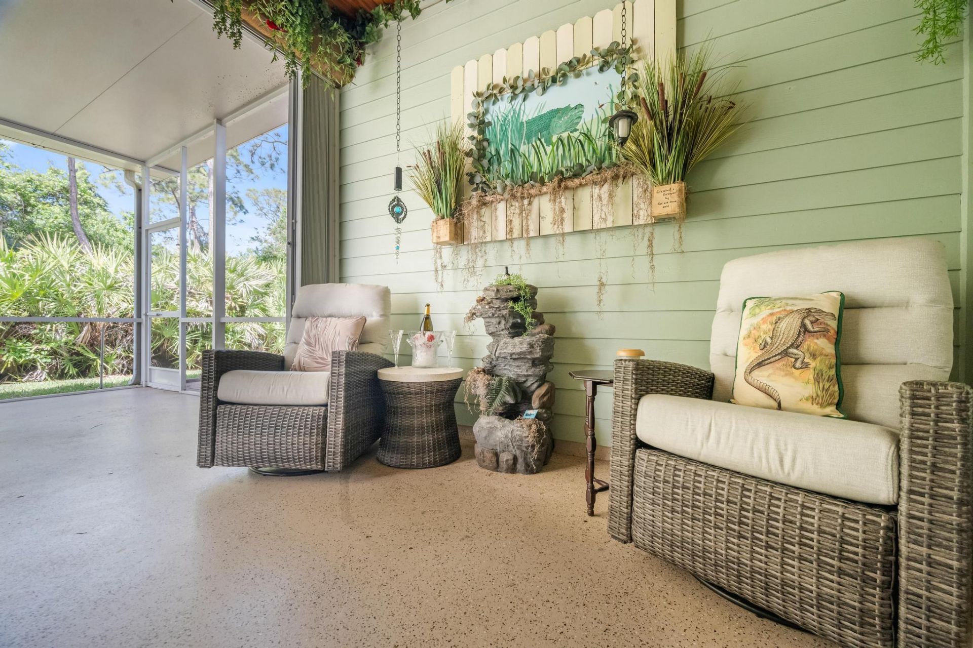 580 NE Canoe Park Circle, Port Saint Lucie, FL 34983 Photo