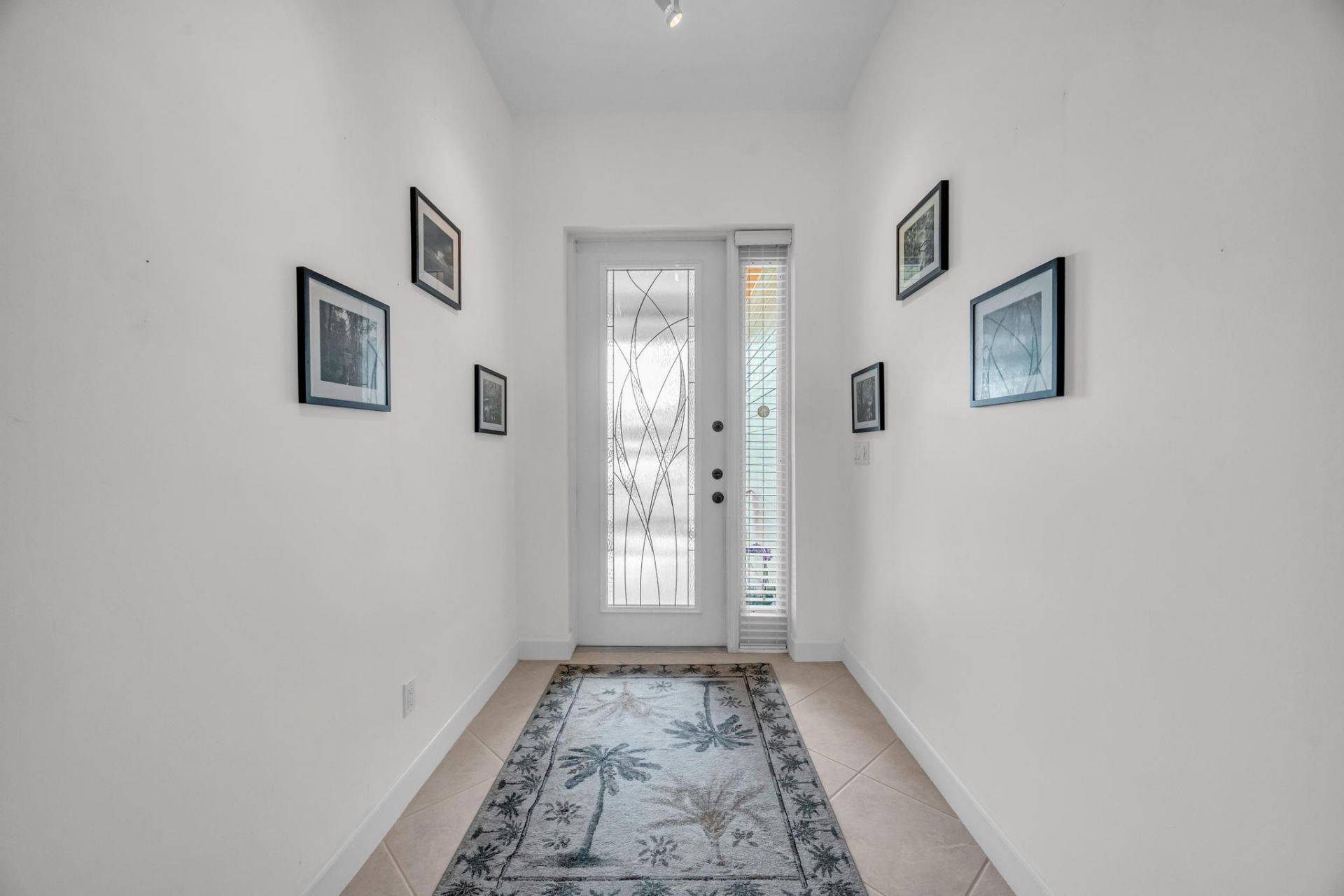 580 NE Canoe Park Circle, Port Saint Lucie, FL 34983 Photo