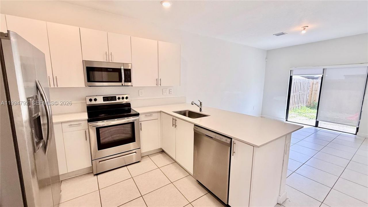 11910 SW 245 Terr, Unit 11910, Homestead, FL 33032 Photo