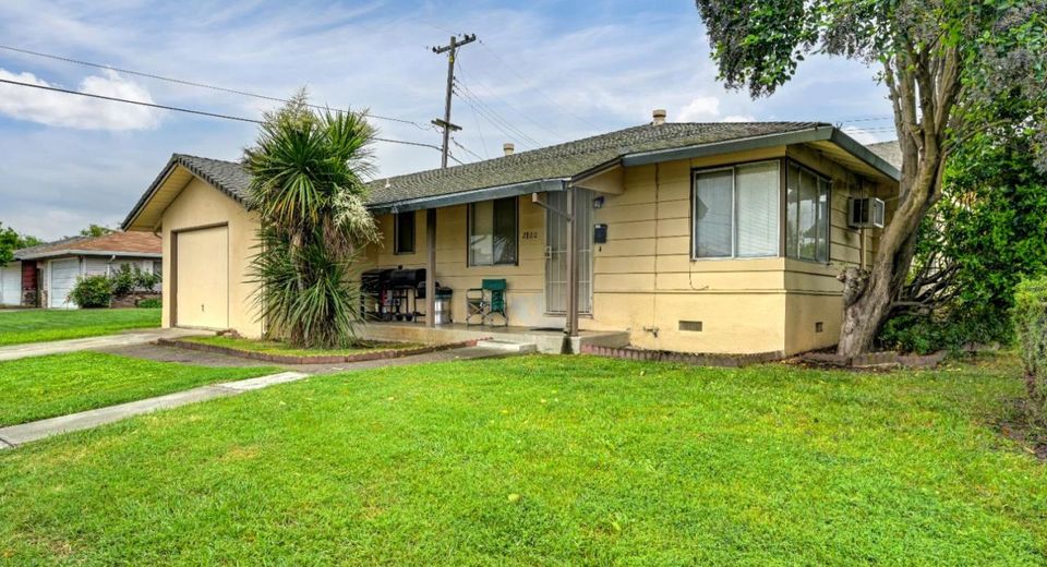 7101 21st St, Sacramento, CA 95822 Photo