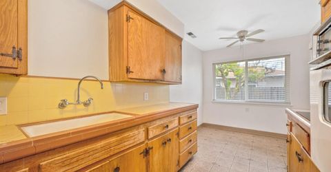 7101 21st St, Sacramento, CA 95822 Photo