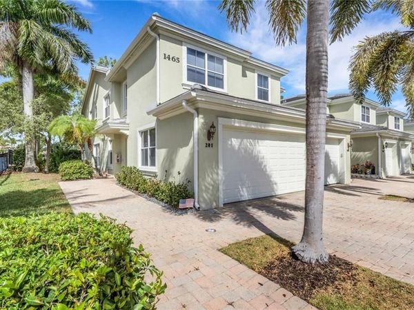 1465 Mariposa CIR , Unit 201, NAPLES, FL 34105