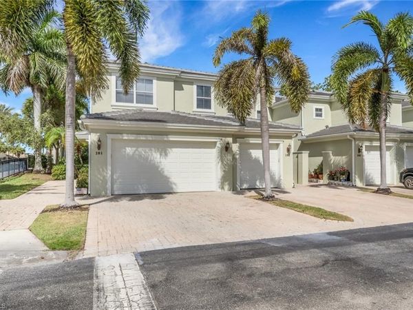 1465 Mariposa CIR, Unit 201, NAPLES, FL 34105