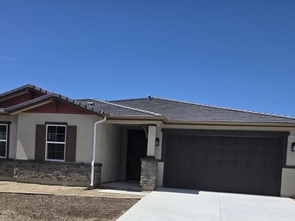 3501 Butler Place, Escondido, CA 92027