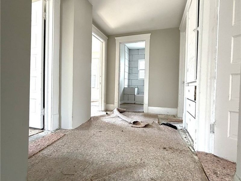 10712 Grantwood Avenue, Cleveland, OH 44108 Photo 12