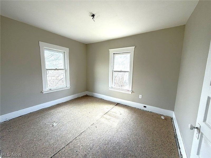 10712 Grantwood Avenue, Cleveland, OH 44108 Photo 15