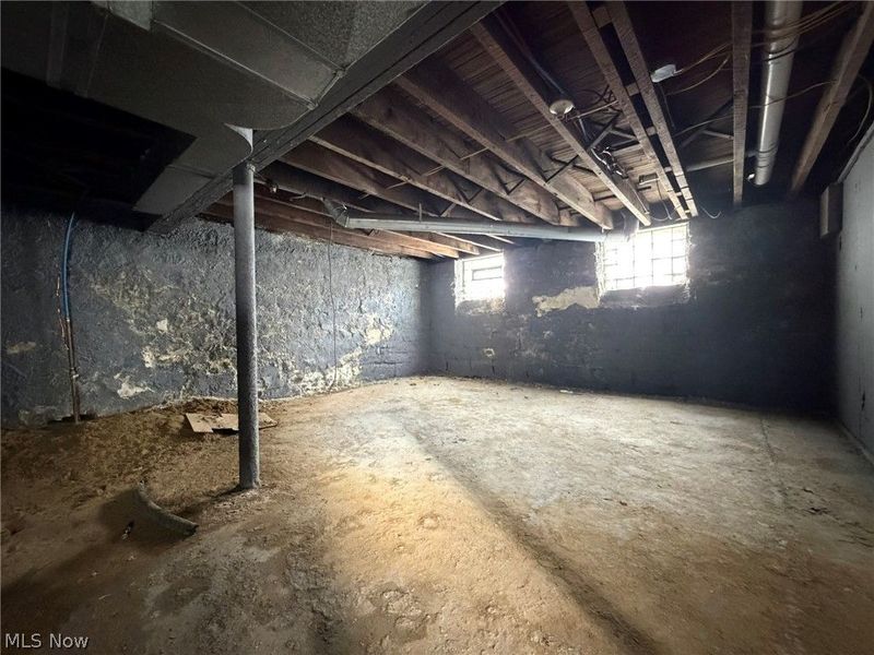 10712 Grantwood Avenue, Cleveland, OH 44108 Photo 26