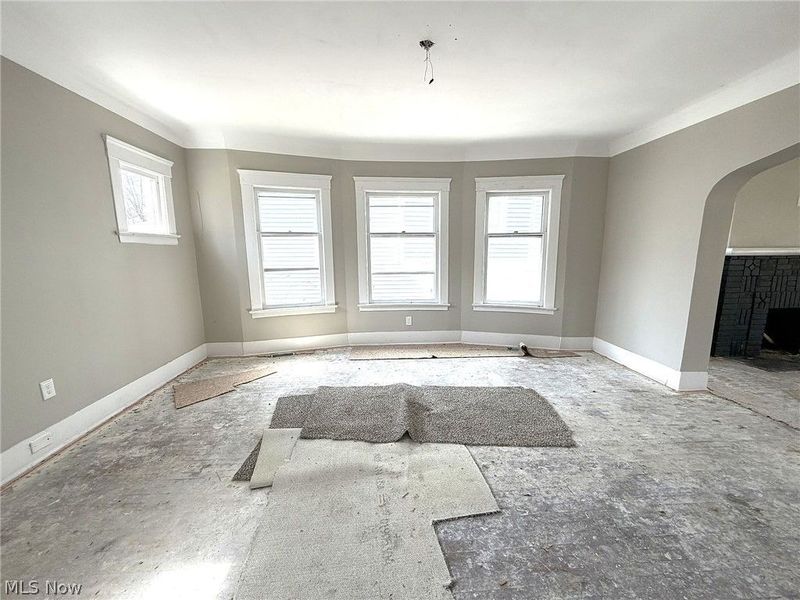 10712 Grantwood Avenue, Cleveland, OH 44108 Photo 6