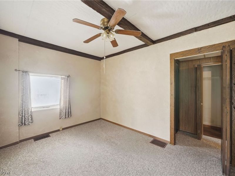 2860 Hudson Drive, Cuyahoga Falls, OH 44221 Photo 17