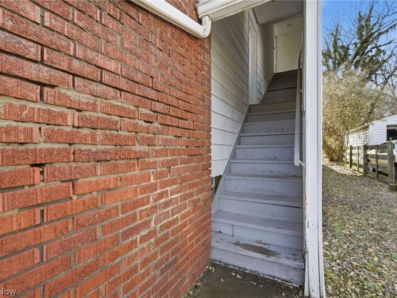 2860 Hudson Drive, Cuyahoga Falls, OH 44221 Photo 20