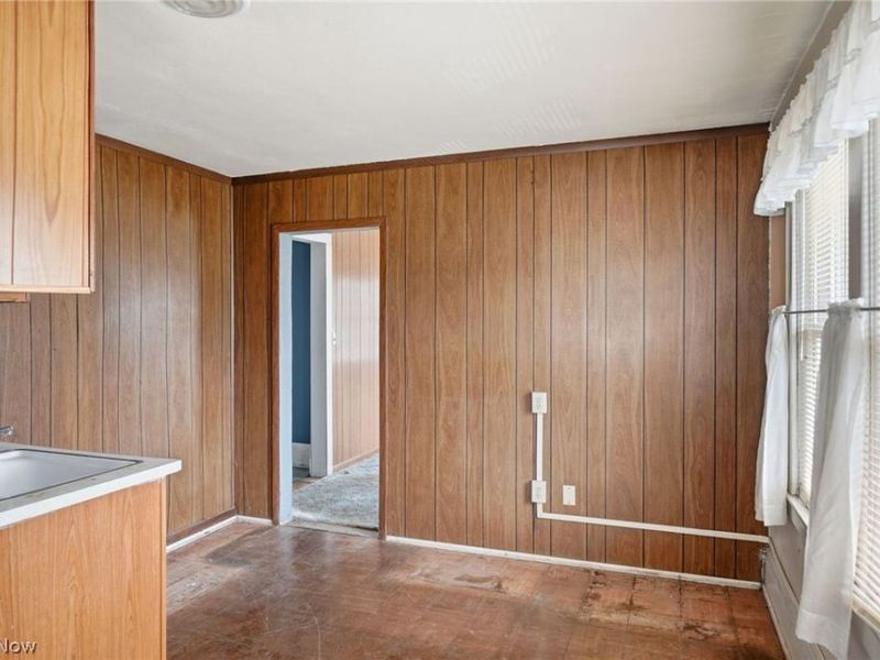 2860 Hudson Drive, Cuyahoga Falls, OH 44221 Photo 22