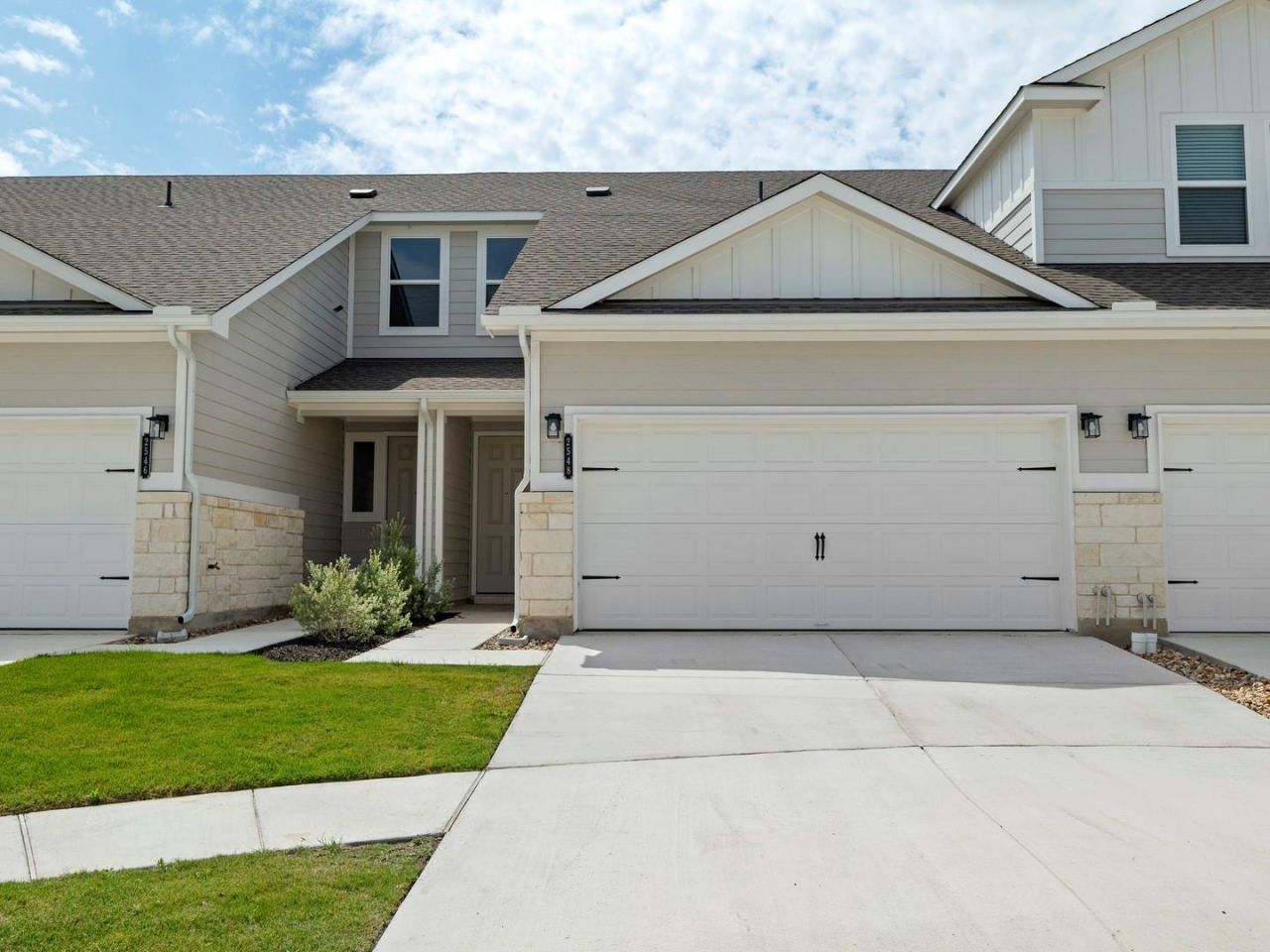 2548 Jack Nora Way, Round Rock, TX 78665 Main Photo