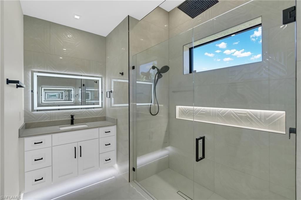 106 Hamilton Ave , Lehigh Acres, FL 33936 Photo