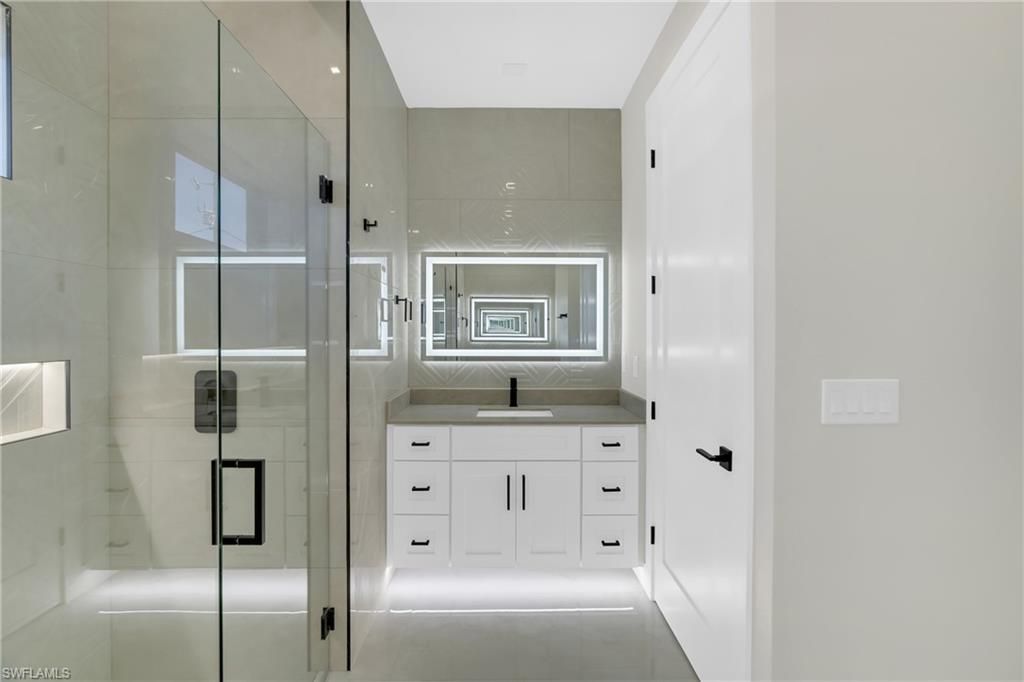 106 Hamilton Ave , Lehigh Acres, FL 33936 Photo