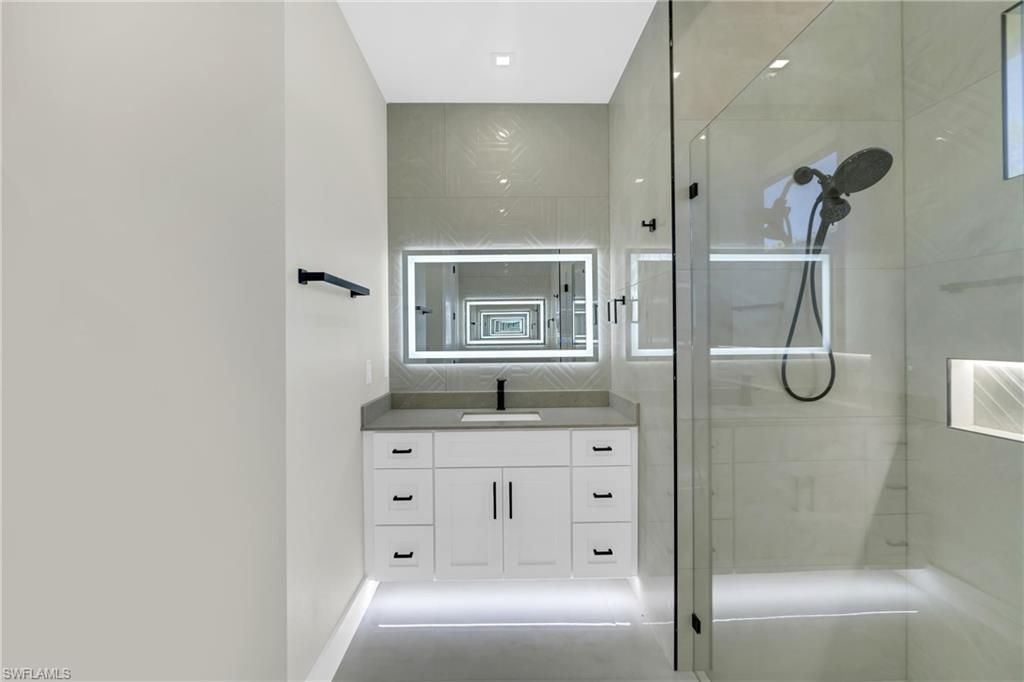 106 Hamilton Ave , Lehigh Acres, FL 33936 Photo