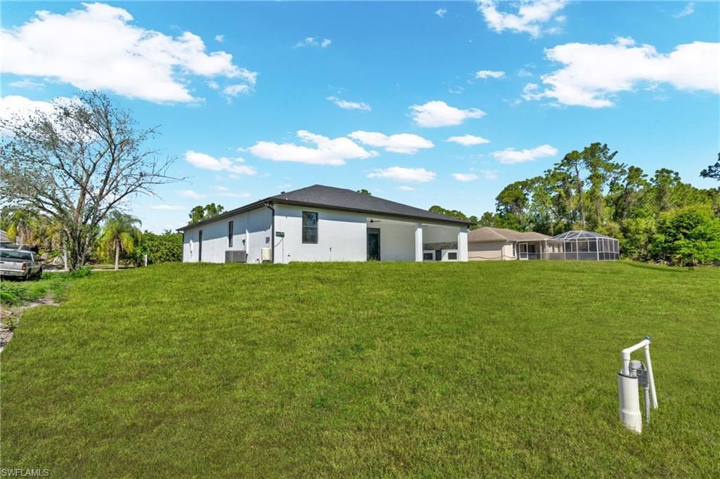 106 Hamilton Ave , Lehigh Acres, FL 33936 Photo