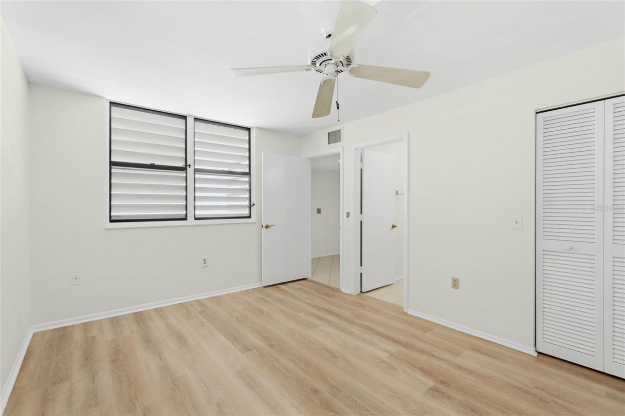 211 Lakewood Drive, Unit 211, Bradenton, FL 34210 Photo