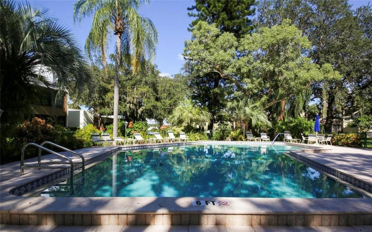 211 Lakewood Drive, Unit 211, Bradenton, FL 34210 Photo