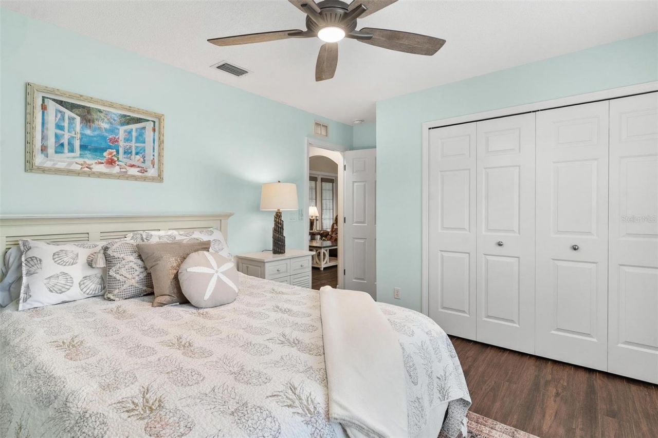 6071 Sailboat Avenue, Tavares, FL 32778 Photo