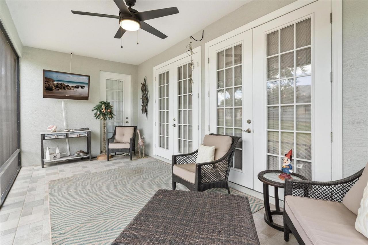 6071 Sailboat Avenue, Tavares, FL 32778 Photo