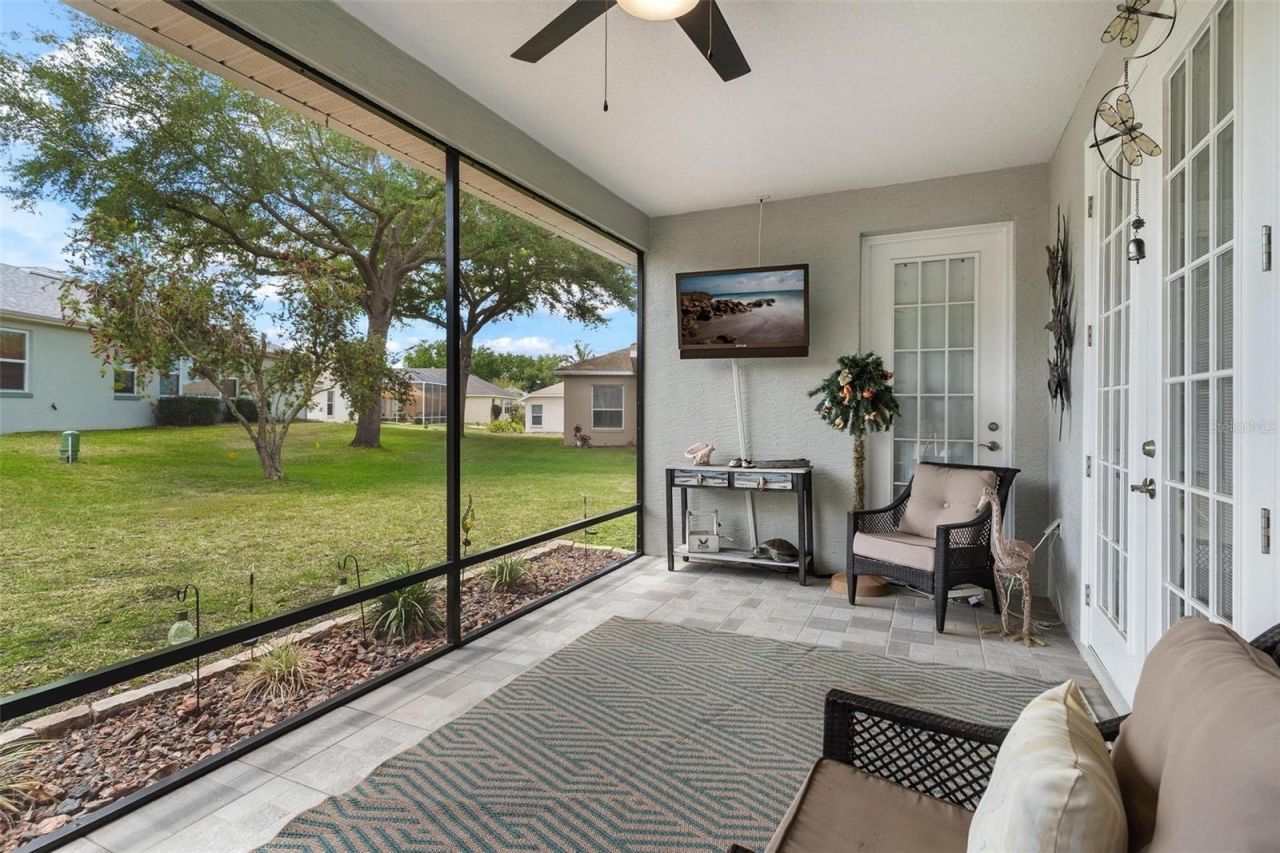 6071 Sailboat Avenue, Tavares, FL 32778 Photo