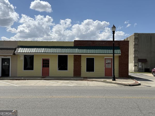 11 S Harney Street, Camilla, GA 31730