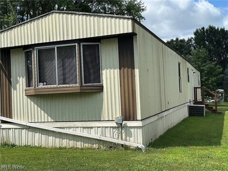 12205 Goshen Road, Unit 69, Salem, OH 44460 Photo 9