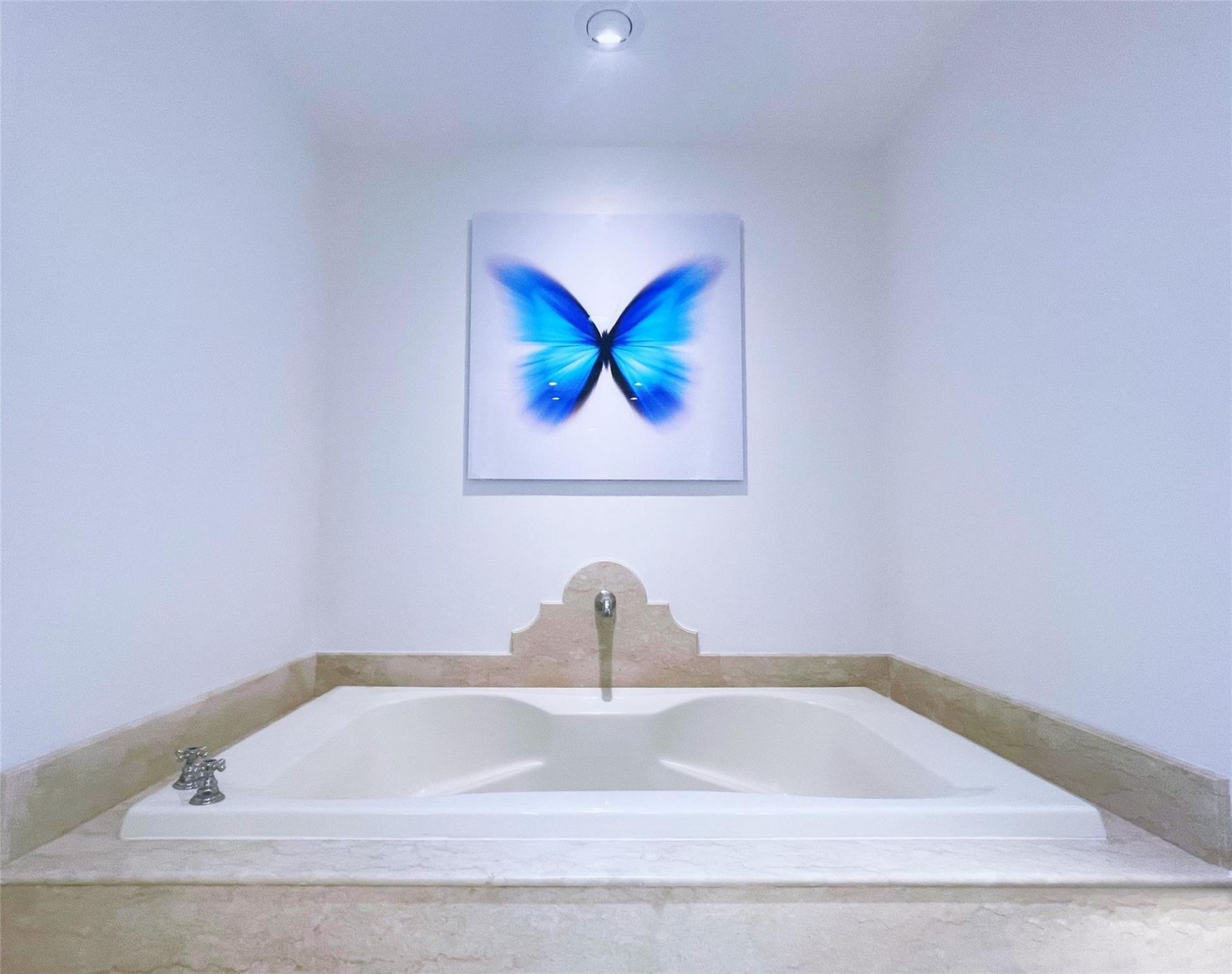 100 S Pointe Drive, Unit 602, Miami Beach, FL 33139 Photo