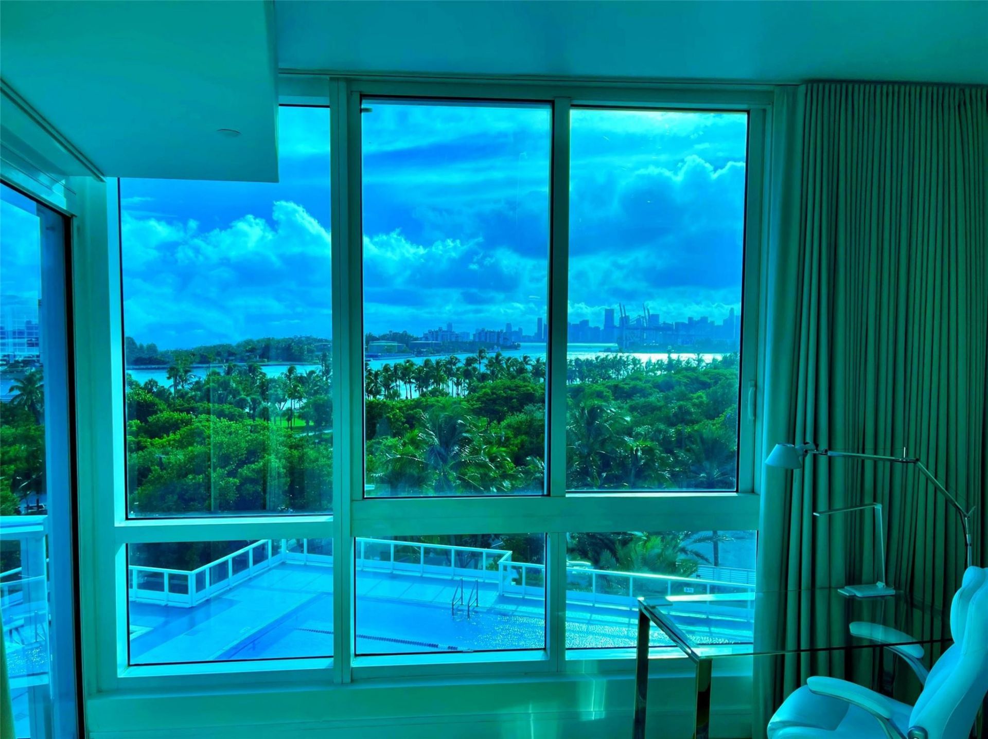 100 S Pointe Drive, Unit 602, Miami Beach, FL 33139 Photo