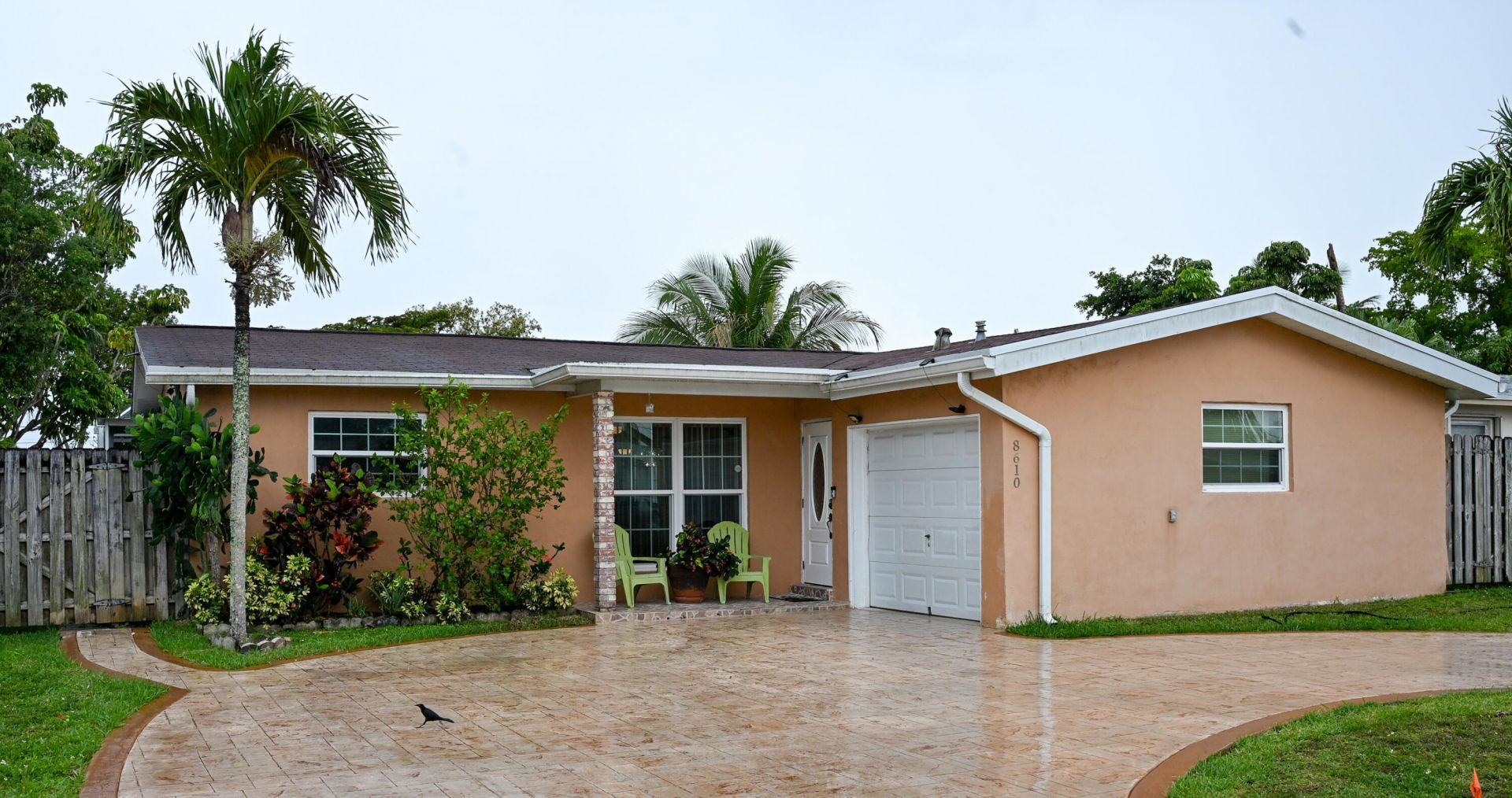 8610 NW 27th Place, Sunrise, FL 33322 Photo
