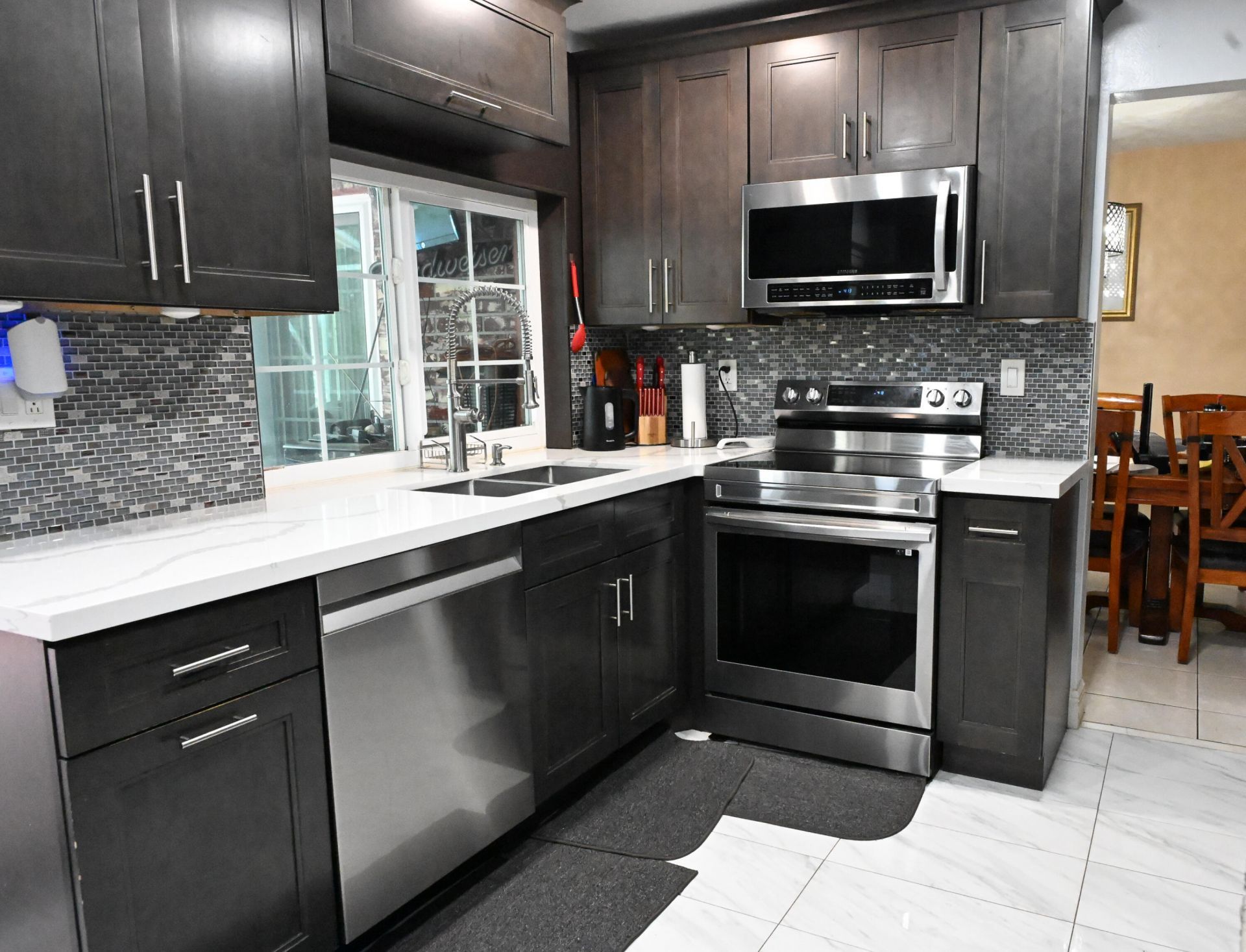 8610 NW 27th Place, Sunrise, FL 33322 Photo