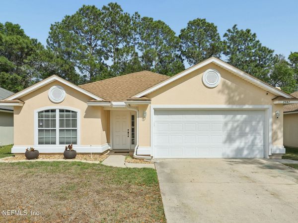 2547 CARSON OAKS Drive, Jacksonville, FL 32221