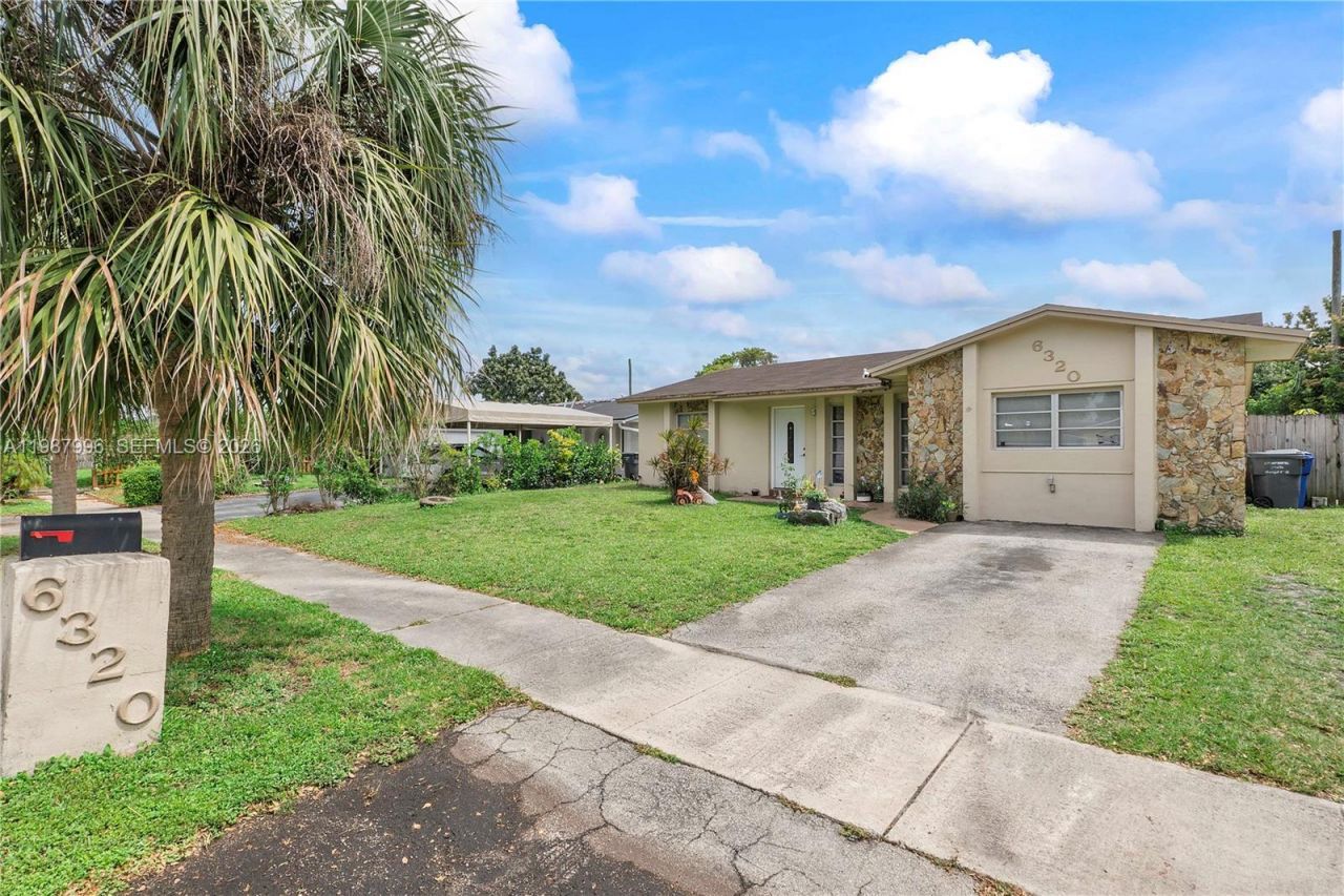6320 Sherman St , Hollywood, FL 33024 Photo