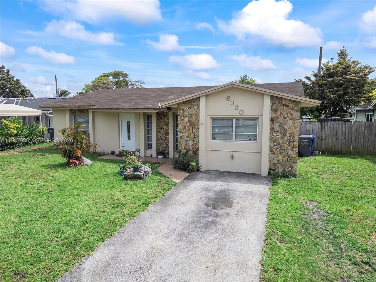 6320 Sherman St , Hollywood, FL 33024 Photo