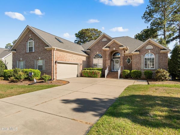 467 Dunlieth Street NW, Calabash, NC 28467