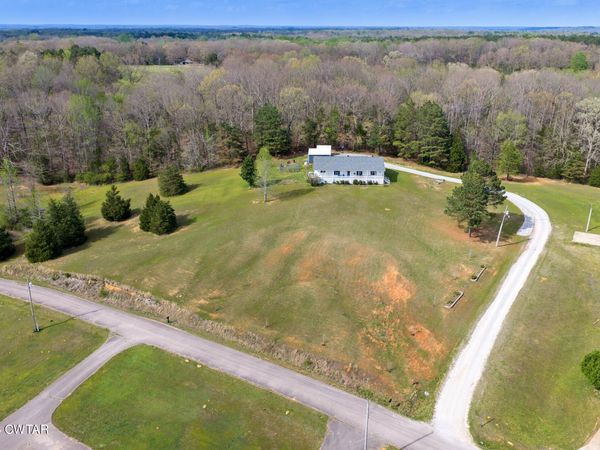 55 Sunshine Circle , Scotts Hill, TN 38374